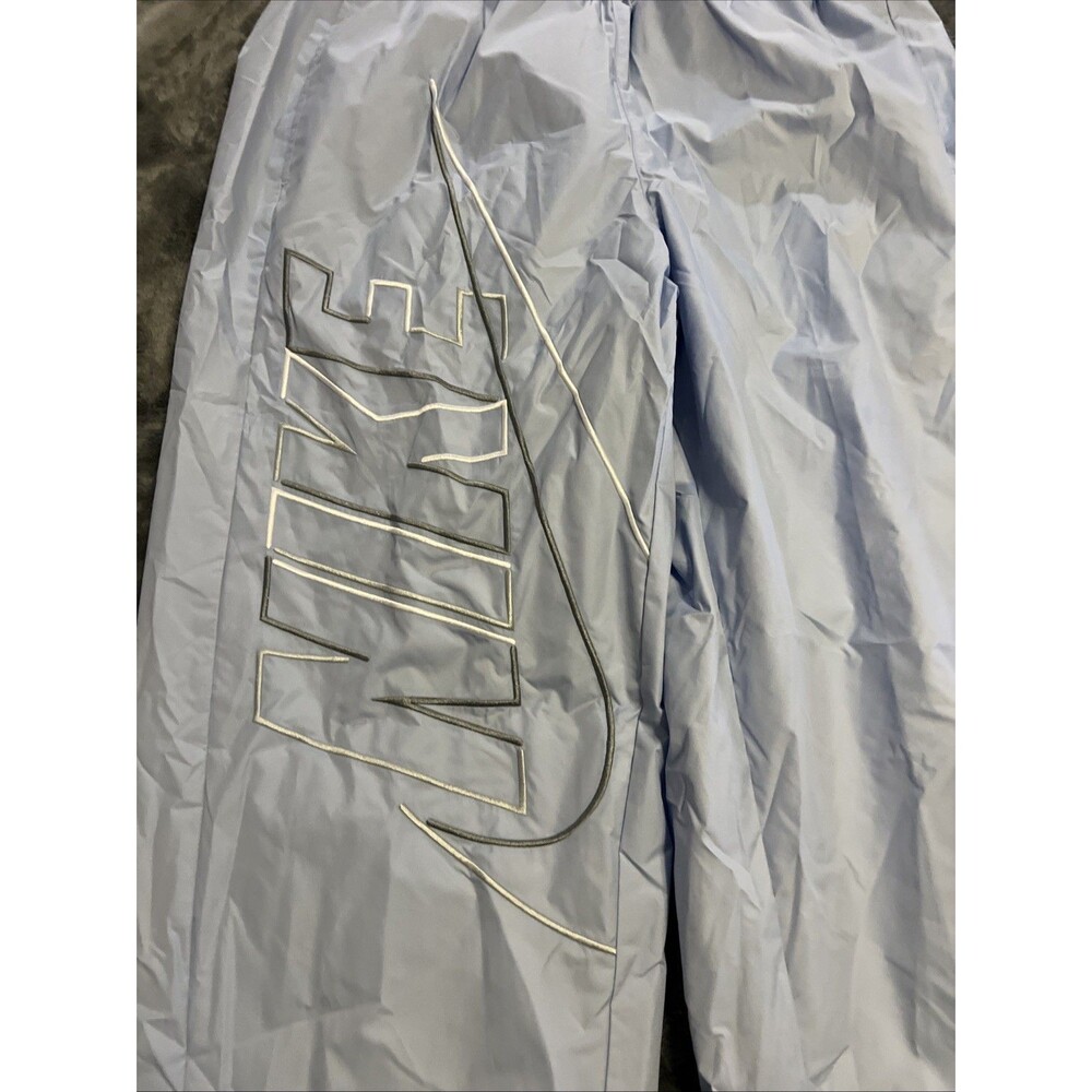 Medium Nike Club Woven Track Pants Jumbo Logo Mens DX0621-479 - Picture 7 of 10